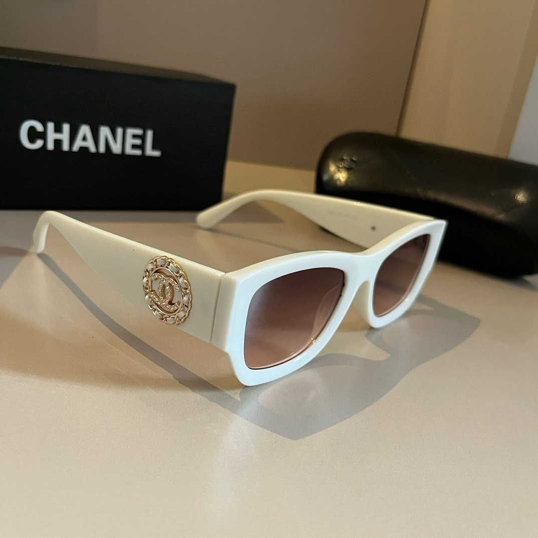 [TOP] CHANEL Sunglasses - 3 Colors