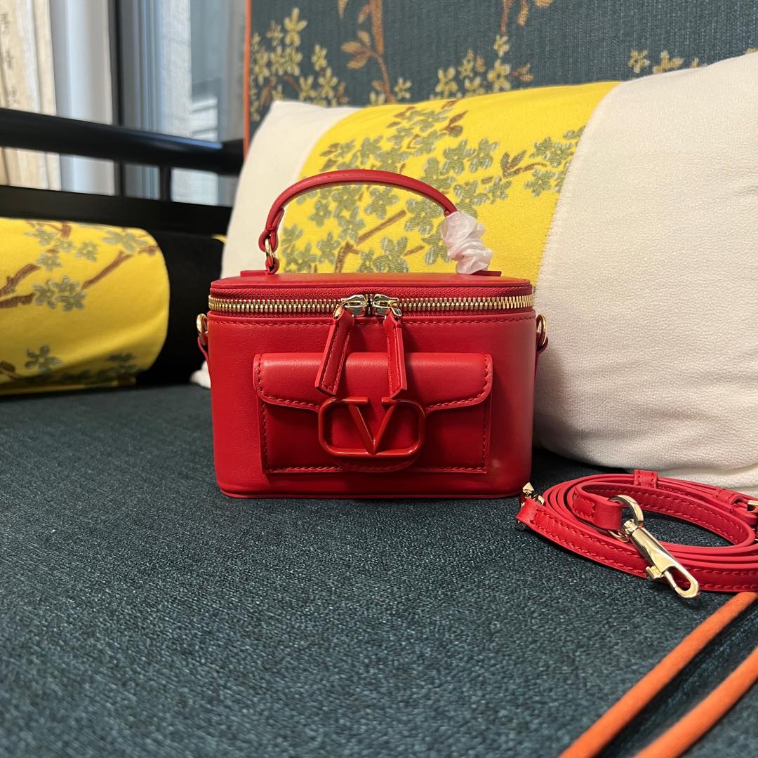 [TOP] VALENTINO Box Bag 16.5 x 10 x 7.5 cm - 6 Color