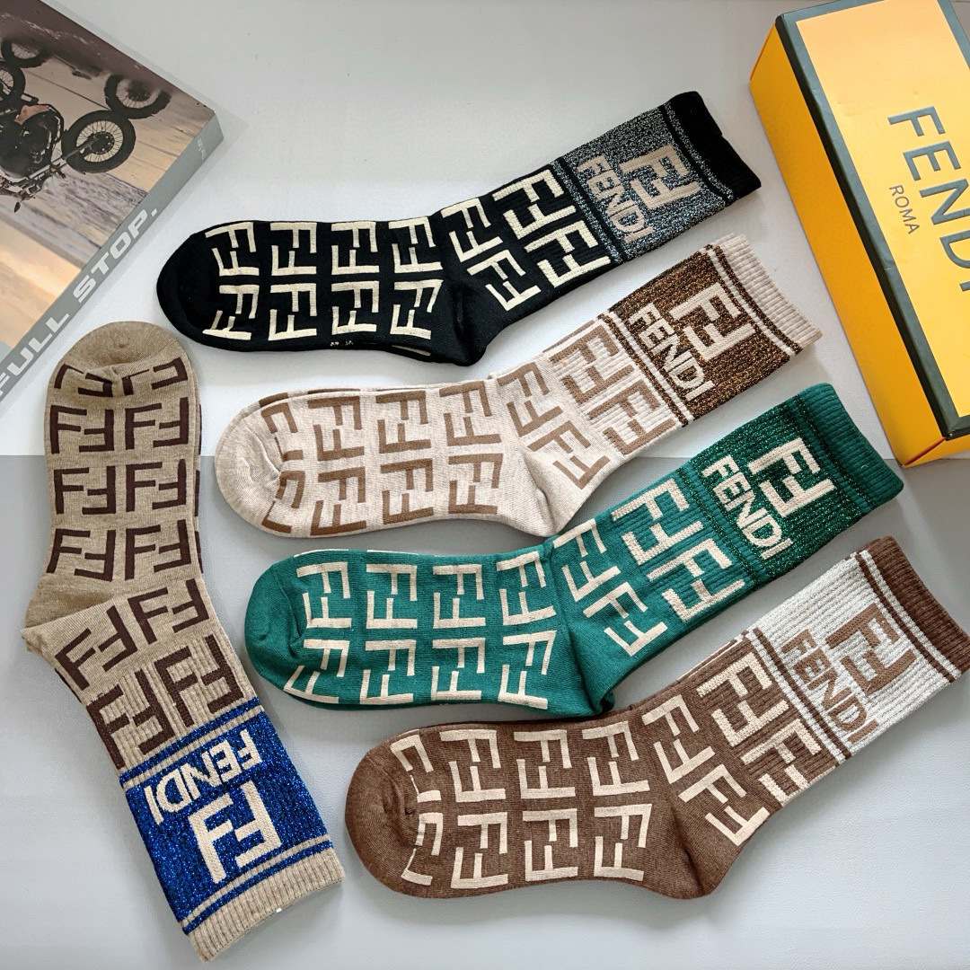 [TOP] FENDI Socks - 5 Pieces as a Set