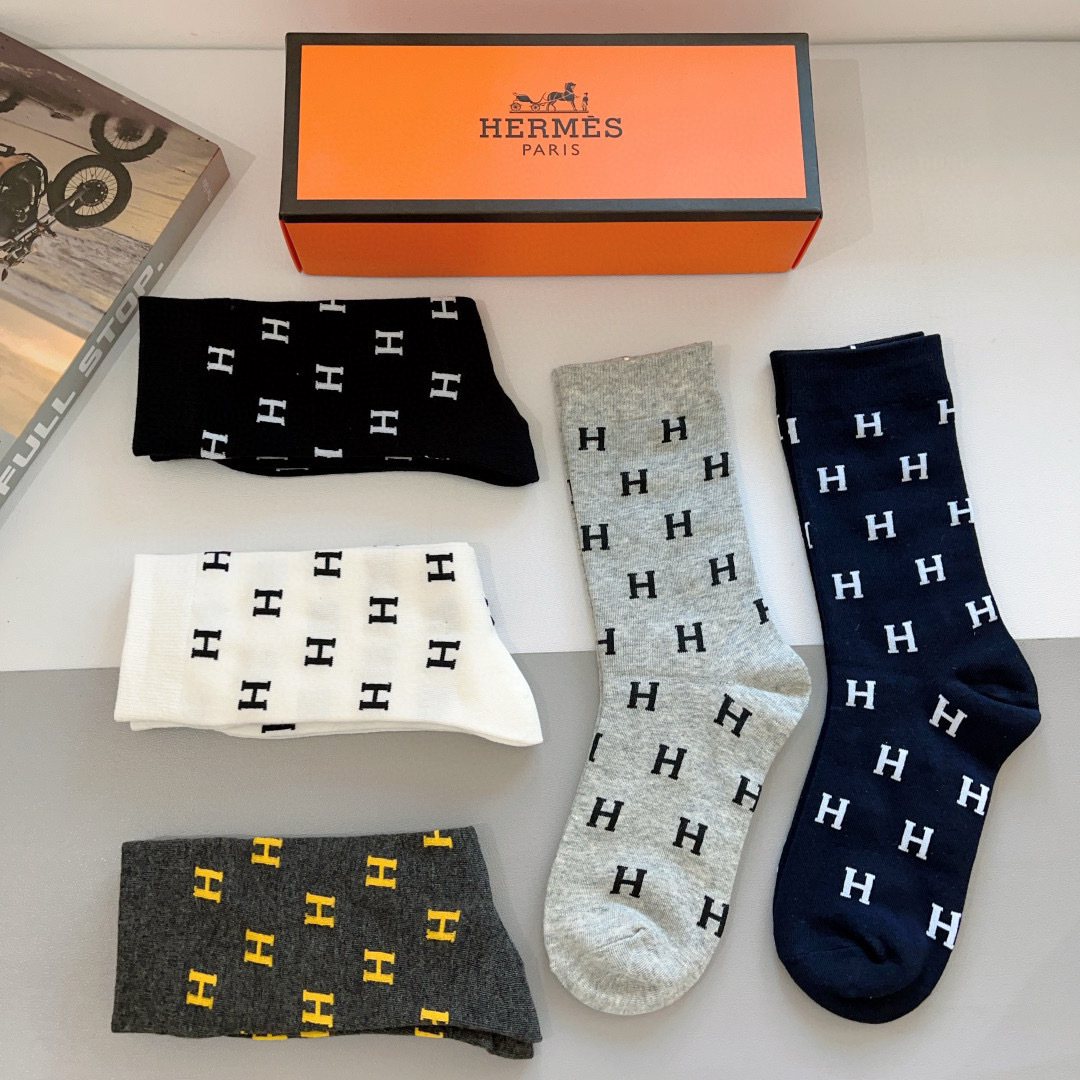 [TOP] HERMES Socks - 5 Pieces as a Set