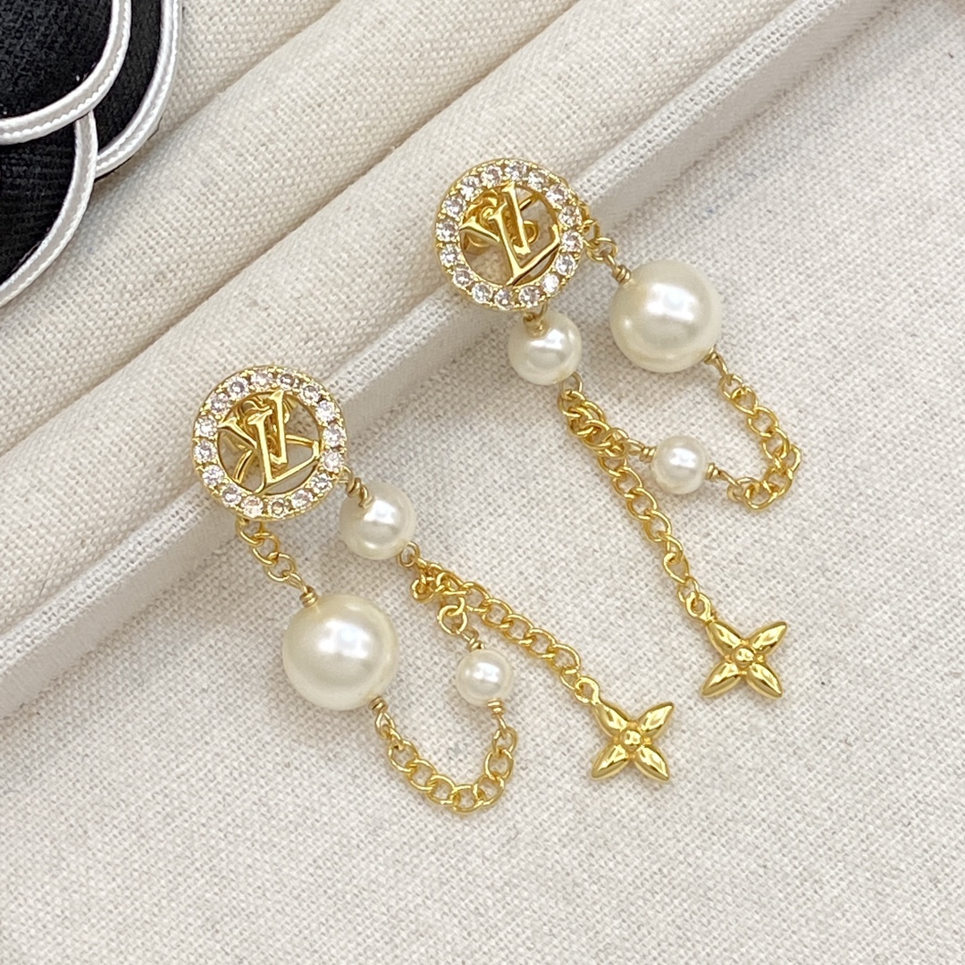 [TOP] Louis Vuitton LV Earrings - 3 Color
