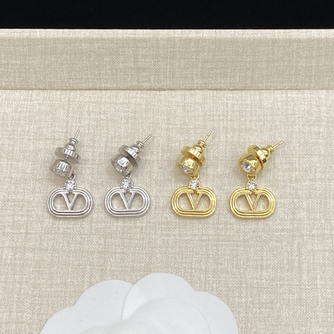 [TOP] VALENTINO Earrings - 2 Color