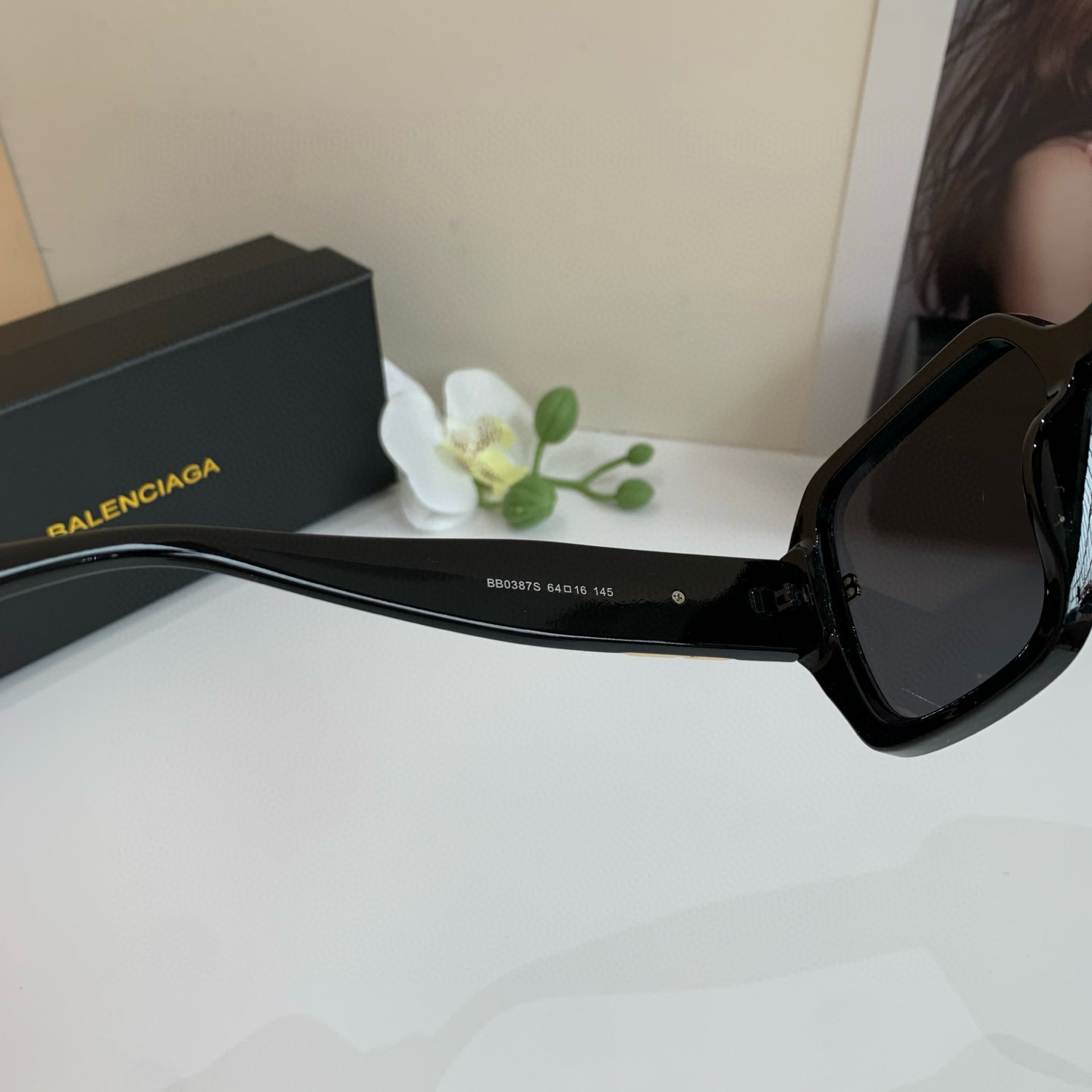 [TOP] BALENCIAGA Sunglasses - 2 Color