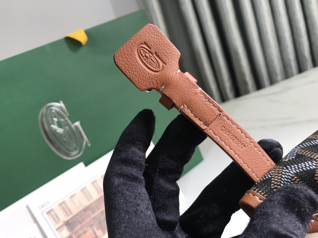 [TOP] Goyard Chien Gris & Pocket Pet Bag 27*15*33.5 cm - Brown