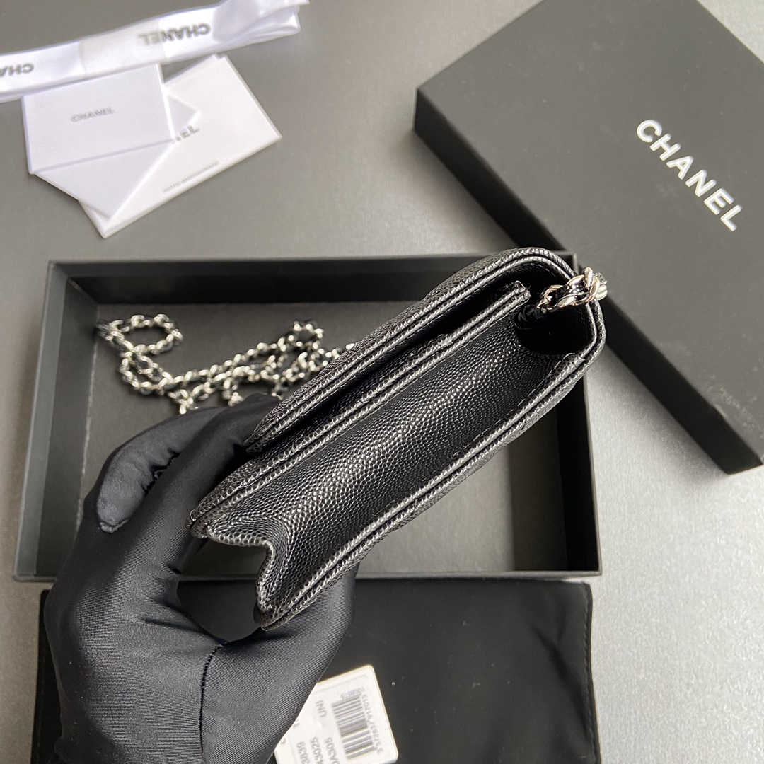 [TOP] CHANEL Chain Bag Calfskin 20×13×3.5cm - Black