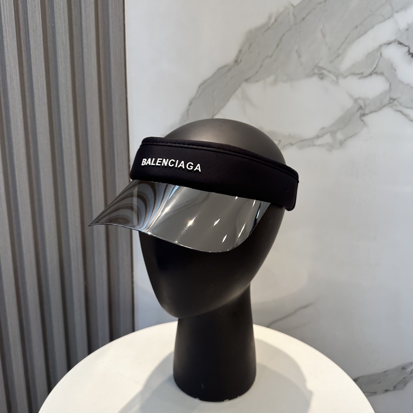 [TOP] BALENCIAGA Sun Hat - 2 Colors