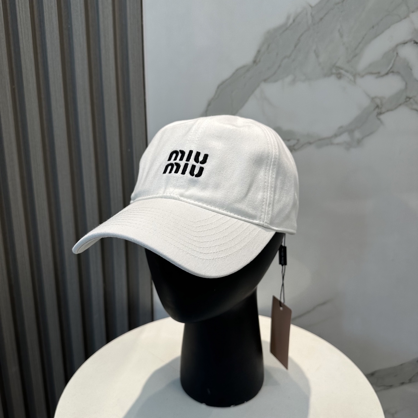 [TOP] Miu Miu Baseball Cap - 7 Colors