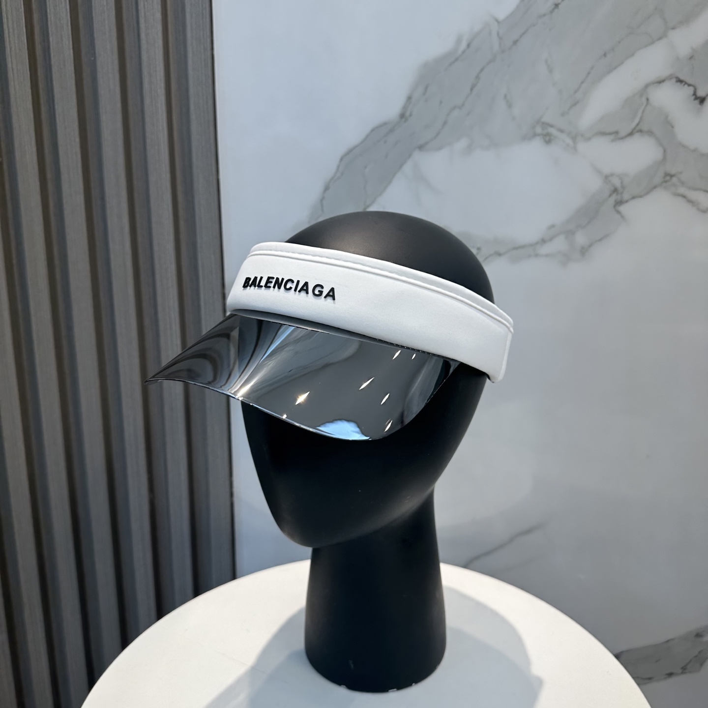 [TOP] BALENCIAGA Sun Hat - 2 Colors