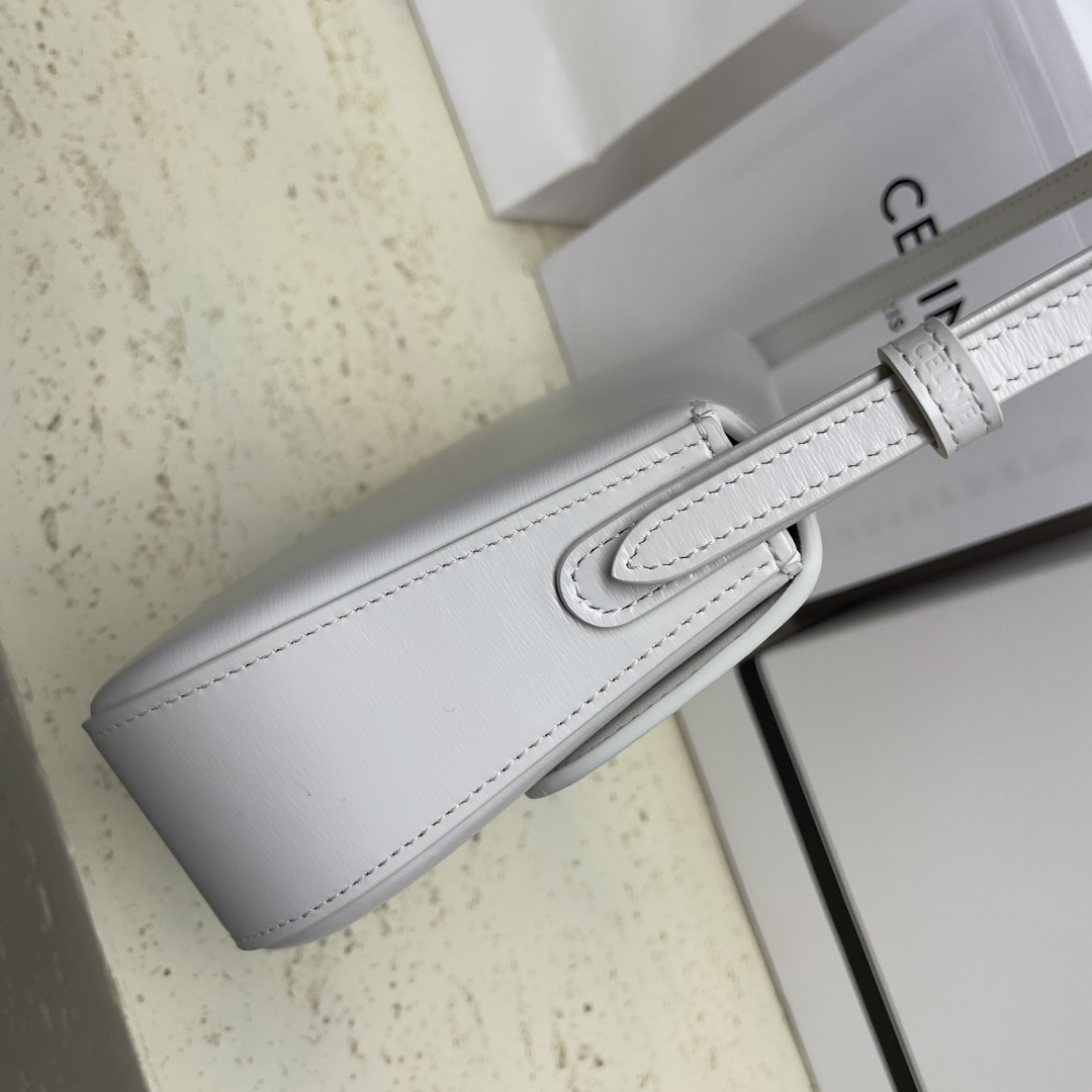 [TOP] CELINE LOLA Baguette Bag Calfskin 28x12×5cm - 2 Colour