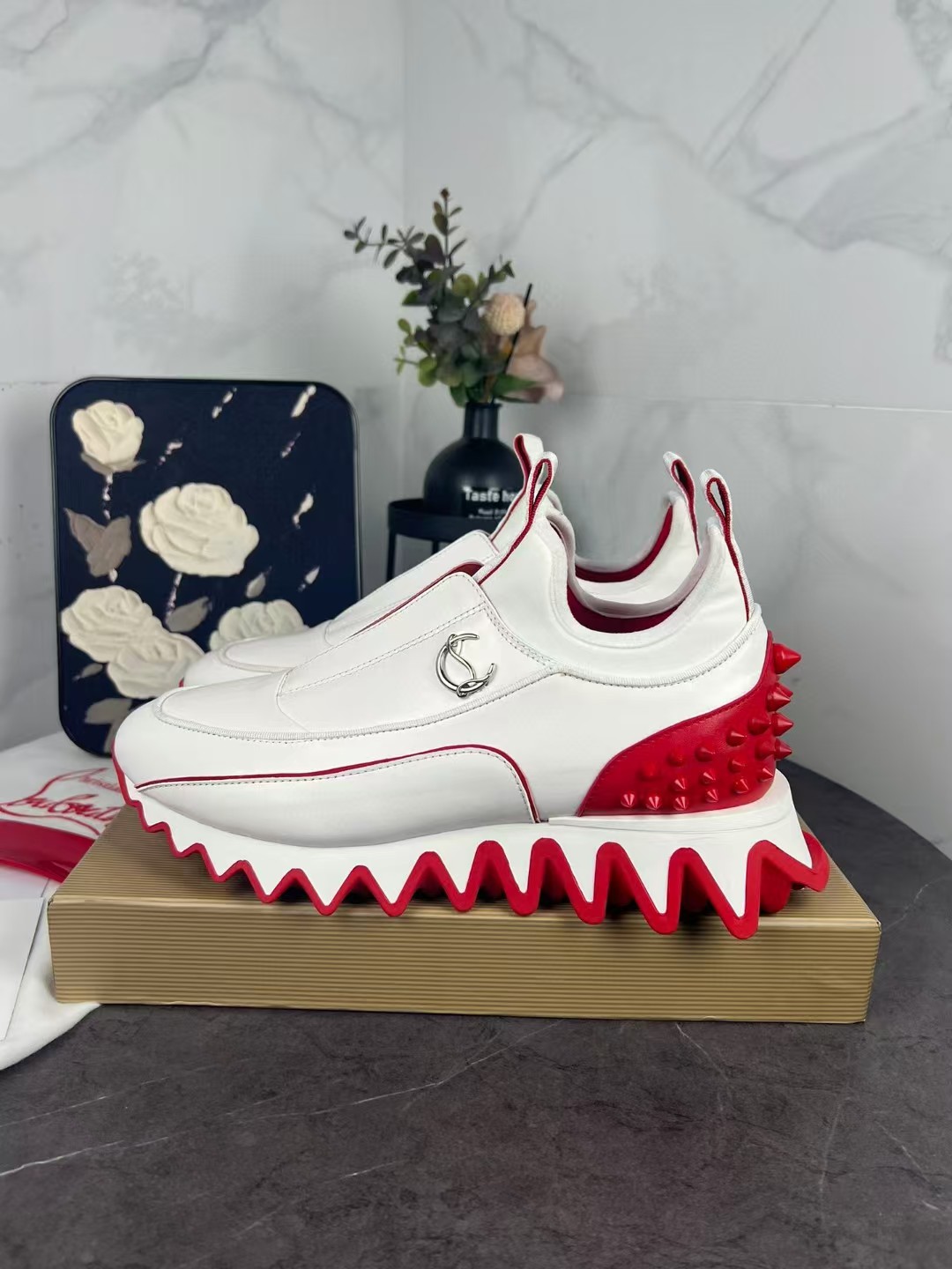 [TOP] Christian Louboutin Sneaker - White