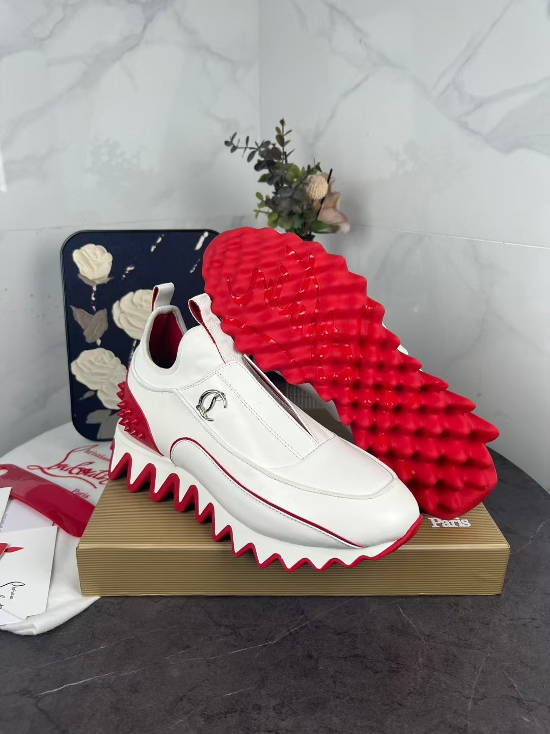 [TOP] Christian Louboutin Sneaker - White