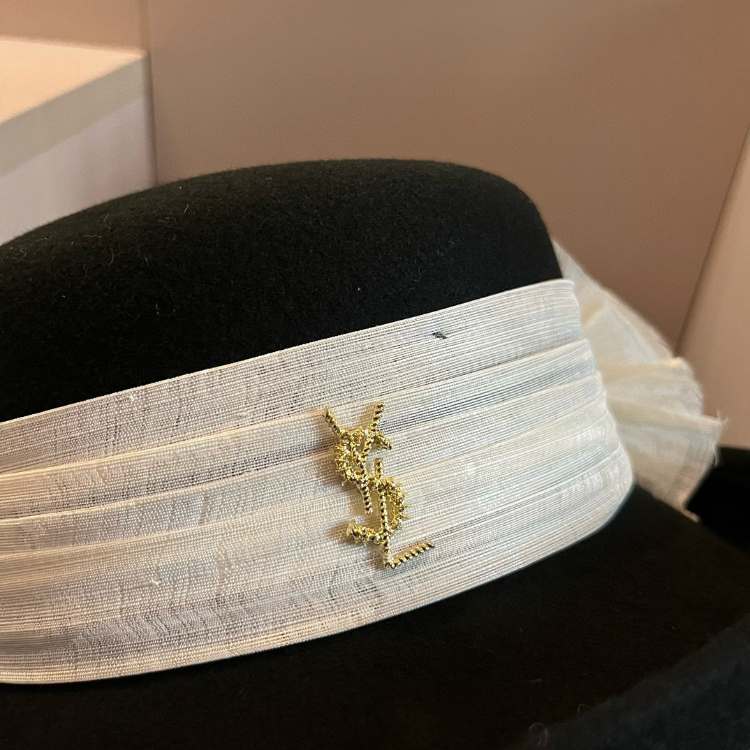 [TOP] Yves Saint Laurent YSL Wool Flat Top Hat - Black