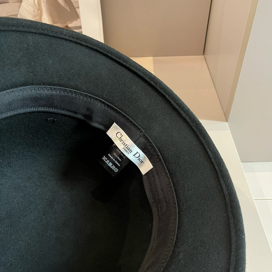 [TOP] Christian Dior Wool Hat - Black