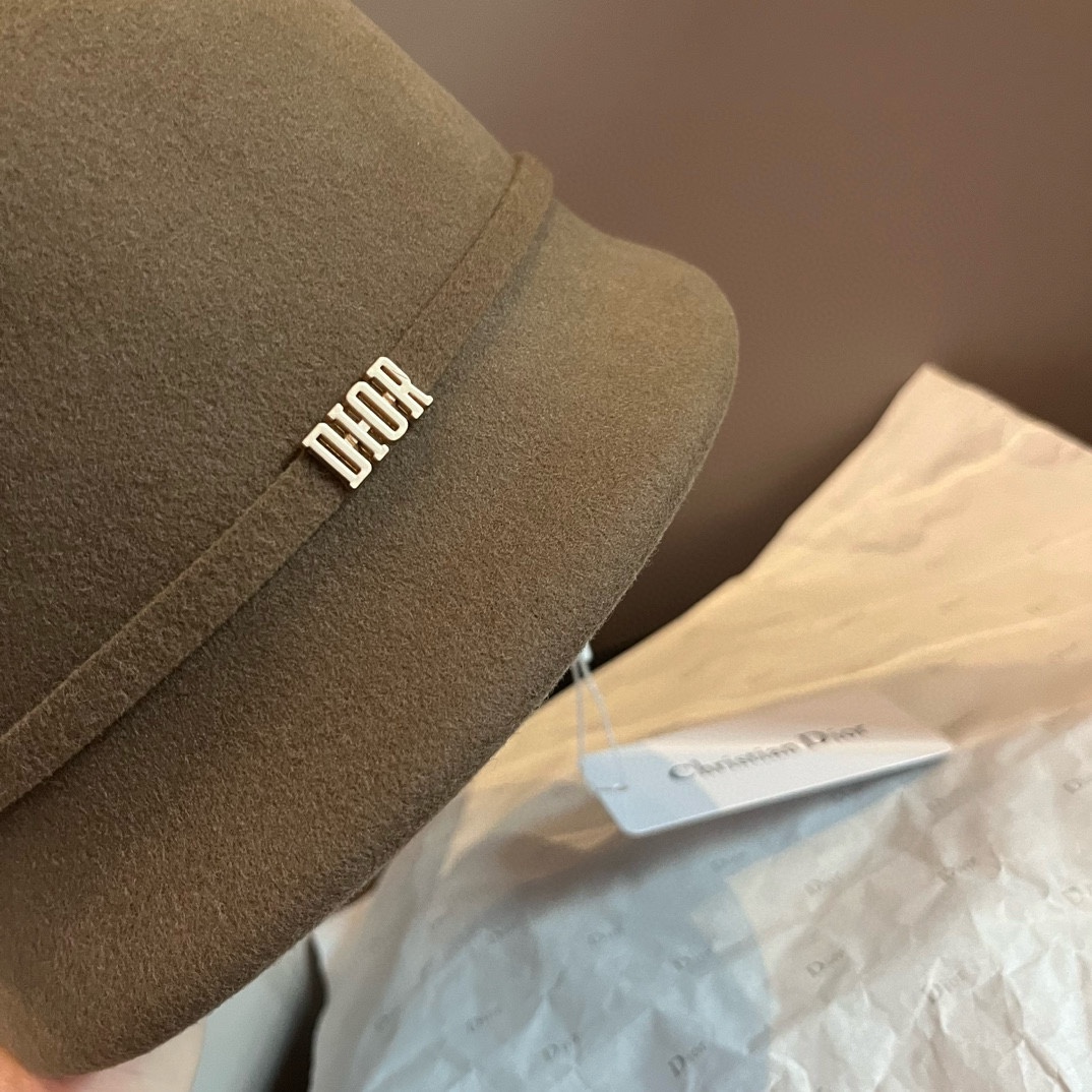 [TOP] Christian Dior Wool Hat - Khaki