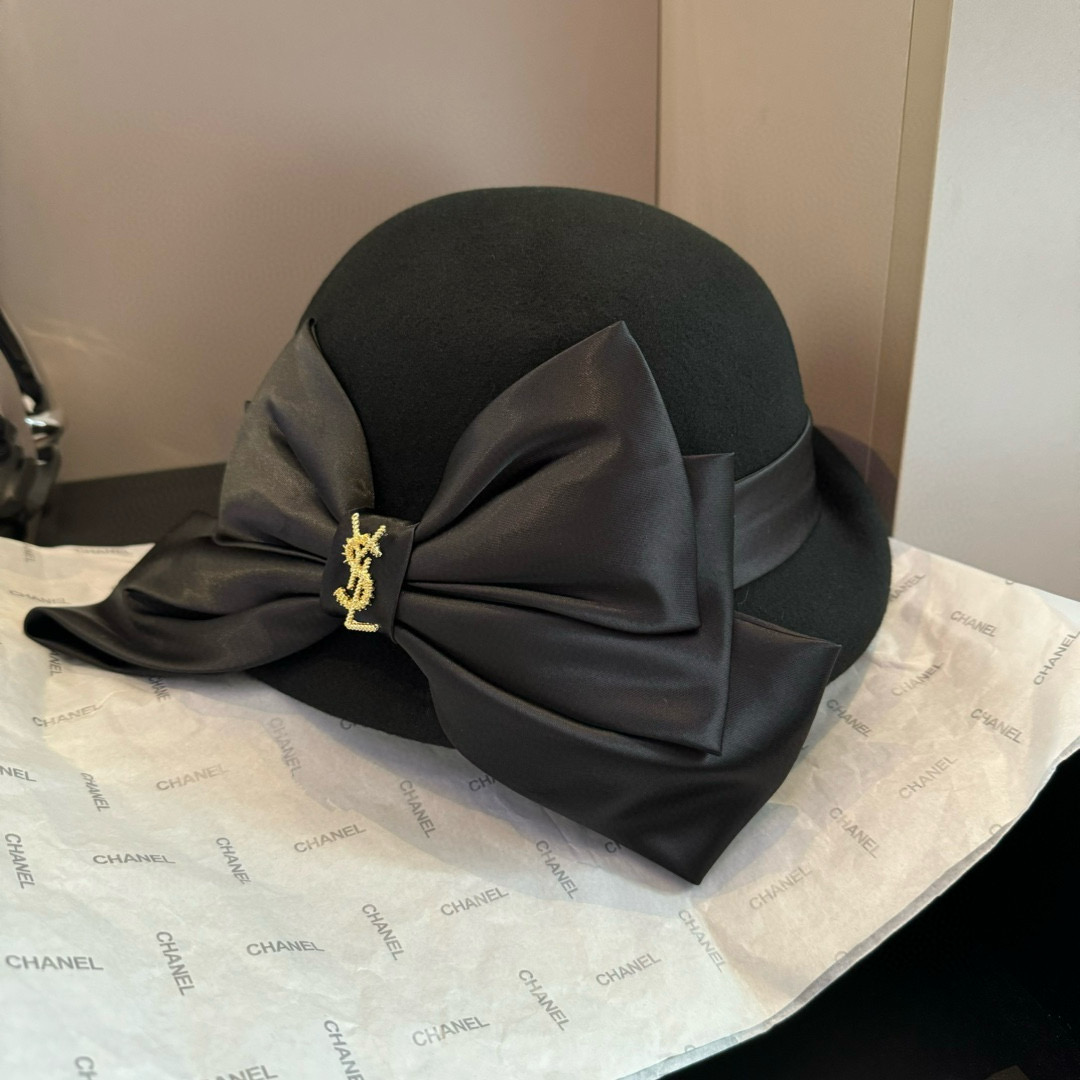 [TOP] Yves Saint Laurent YSL Wool Hat - Black