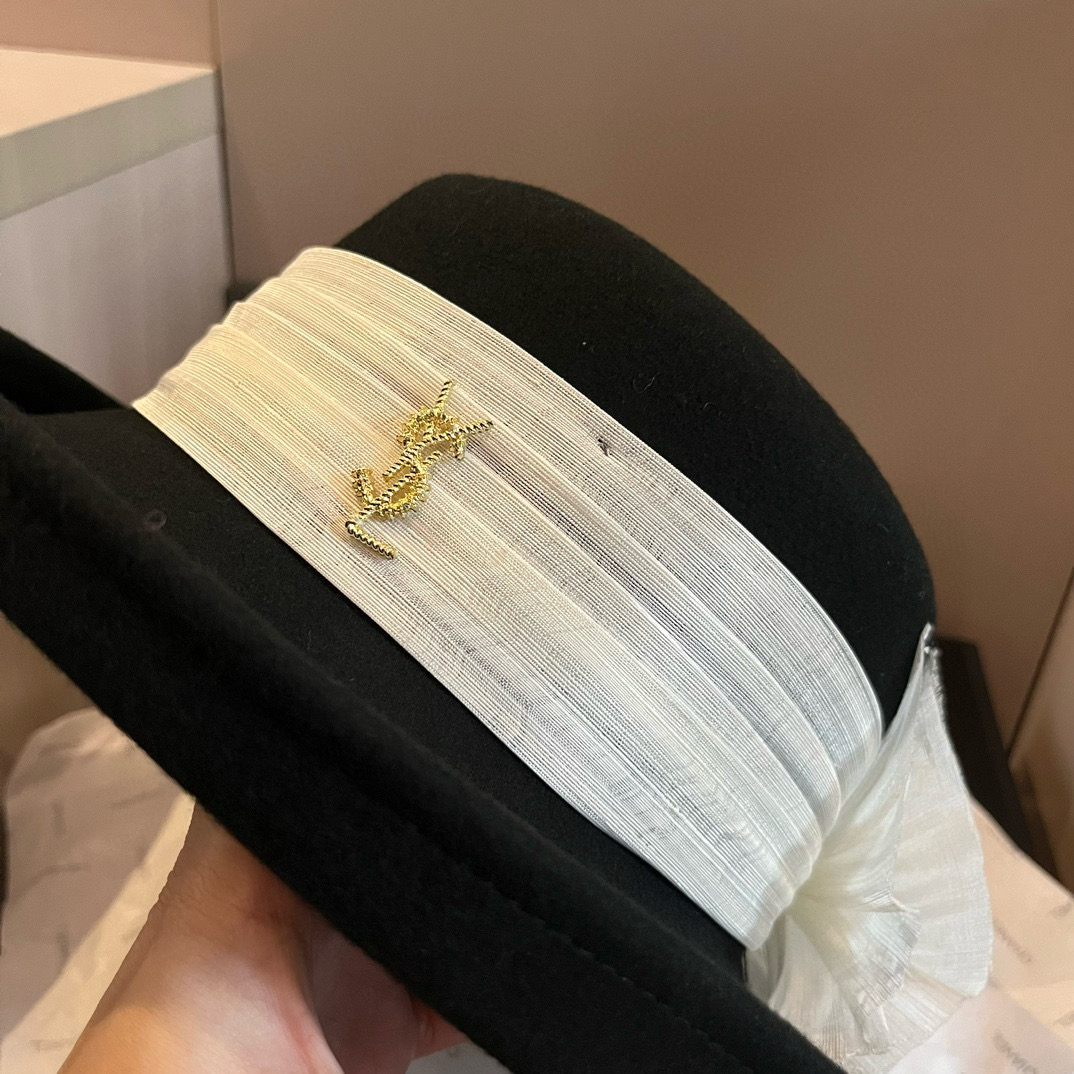 [TOP] Yves Saint Laurent YSL Wool Flat Top Hat - Black