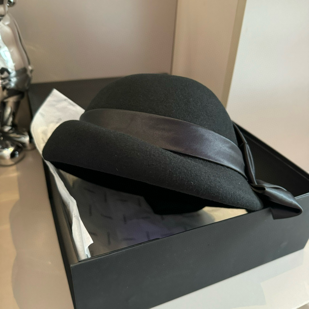 [TOP] Yves Saint Laurent YSL Wool Hat - Black