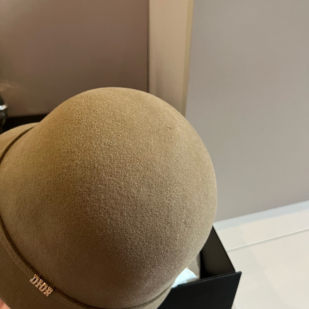 [TOP] Christian Dior Wool Hat - Khaki