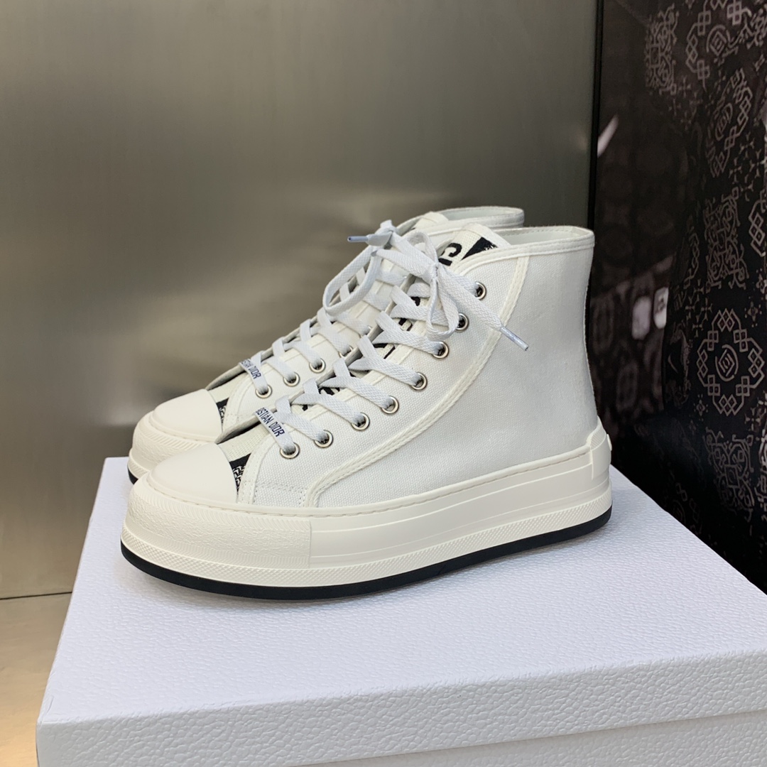[TOP] Christian Dior Sports Shoes - White