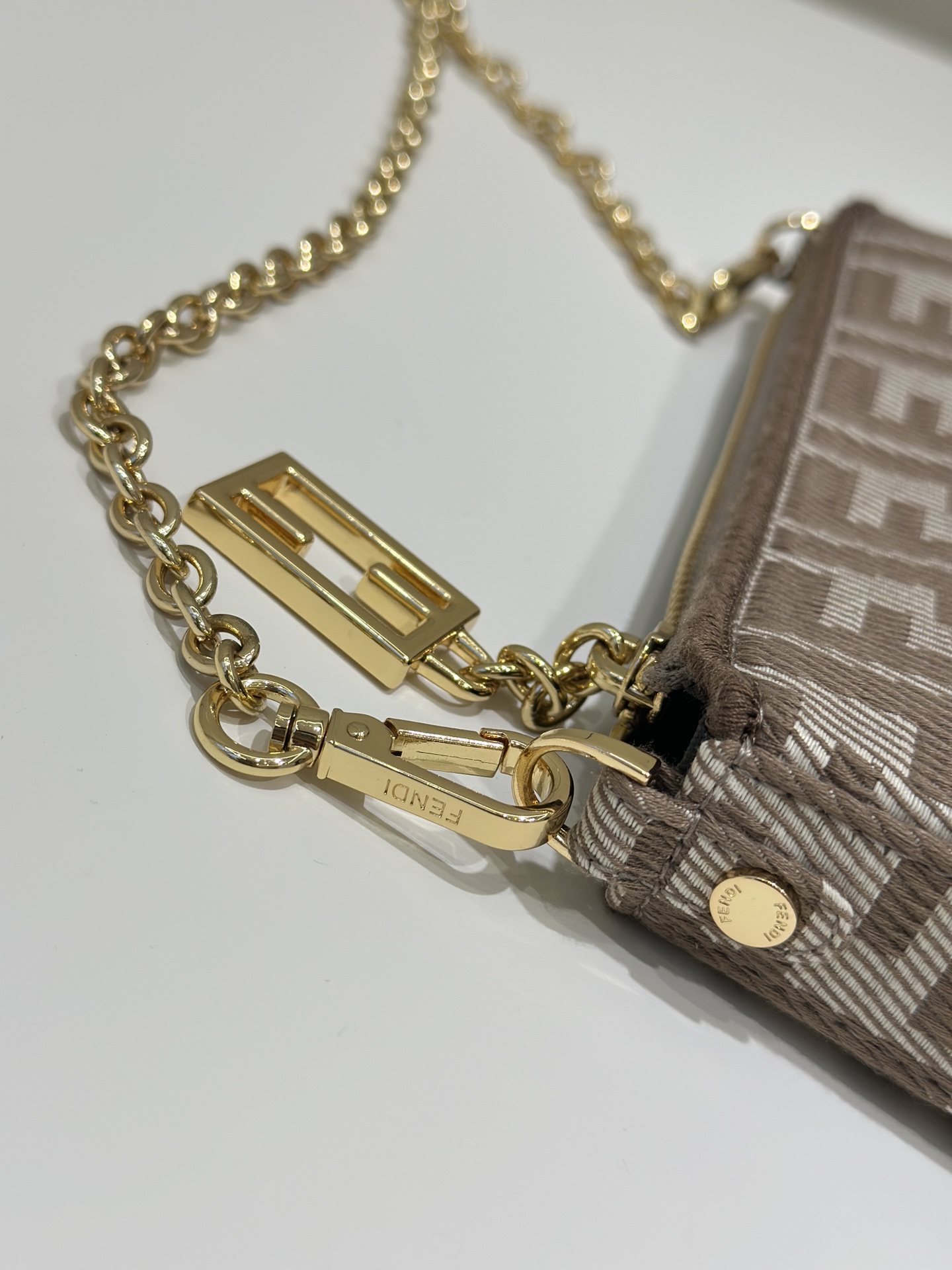 [TOP] FENDI FF Baguette Clutch Bag 20*3*12cm - GHW