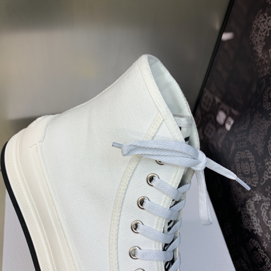 [TOP] Christian Dior Sports Shoes - White