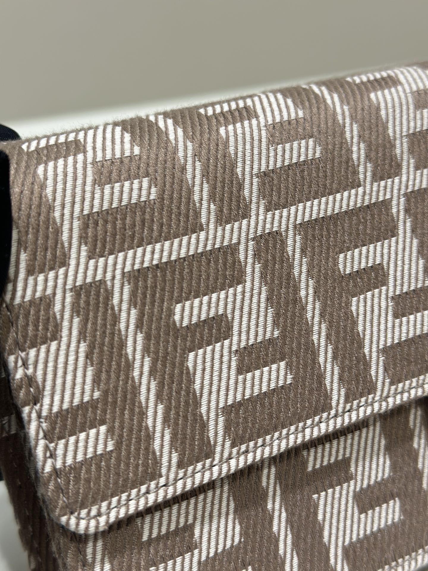 [TOP] FENDI FF Baguette Chain Bag 21*5*10cm - GHW