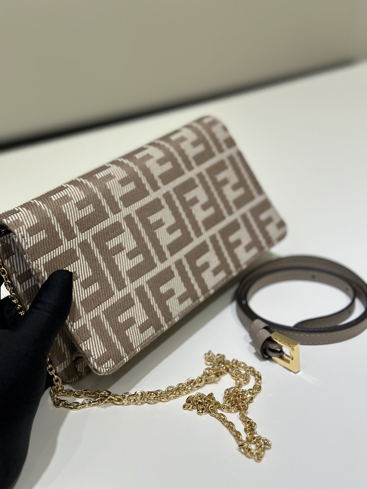 [TOP] FENDI FF Baguette Chain Bag 21*5*10cm - GHW