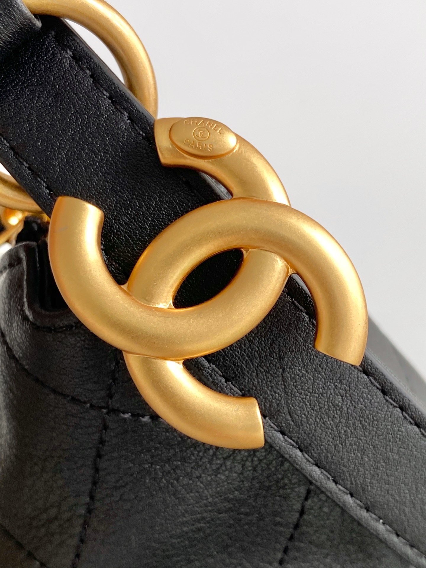 [TOP] CHANEL Hobo Bag 3 Sizes - Black