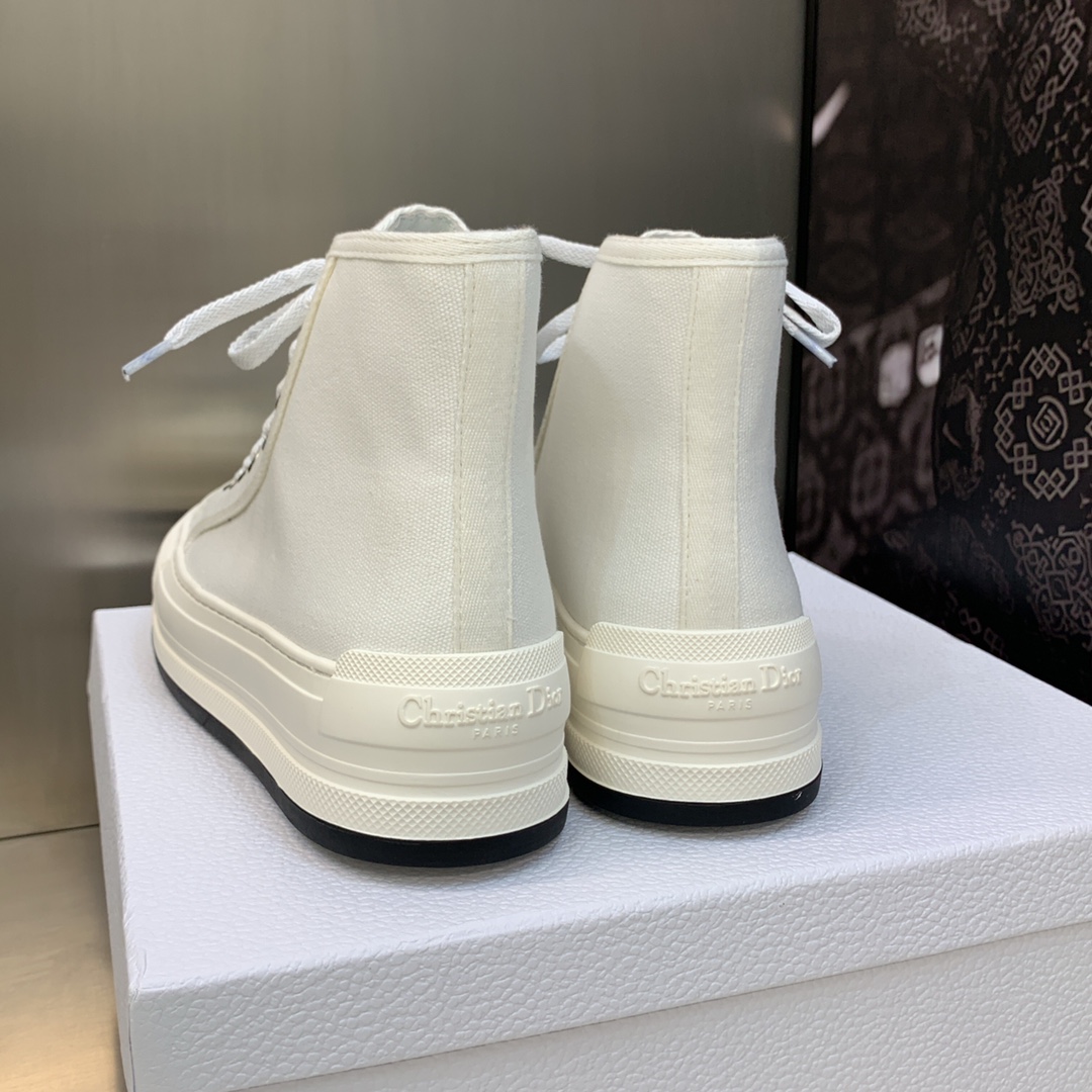 [TOP] Christian Dior Sports Shoes - White