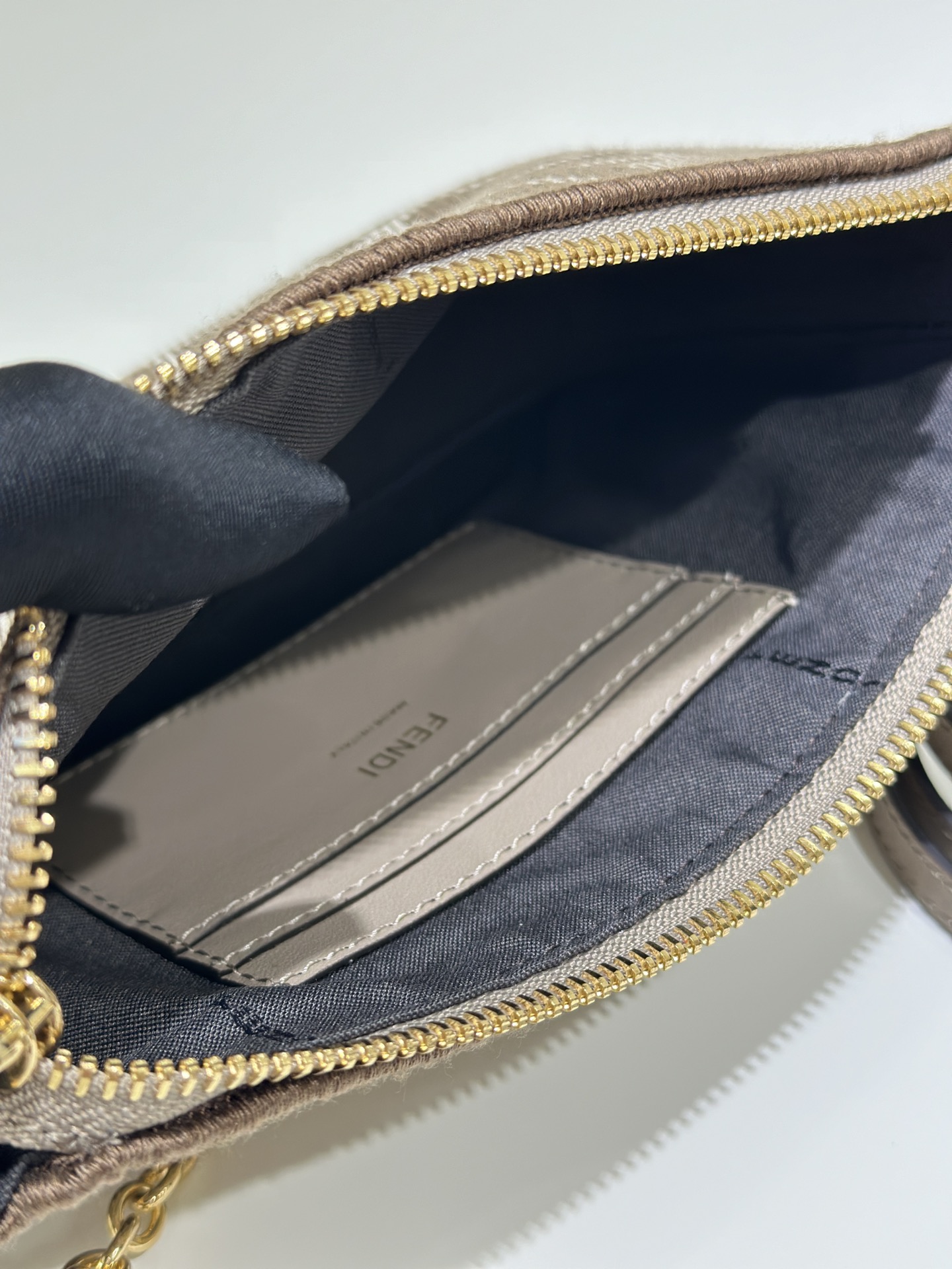 [TOP] FENDI FF Baguette Clutch Bag 20*3*12cm - GHW