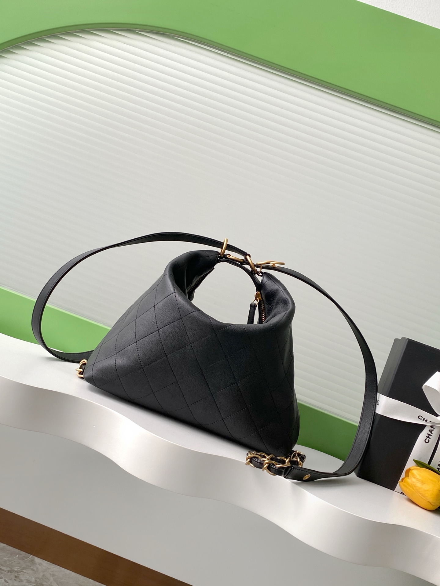 [TOP] CHANEL Hobo Bag 3 Sizes - Black