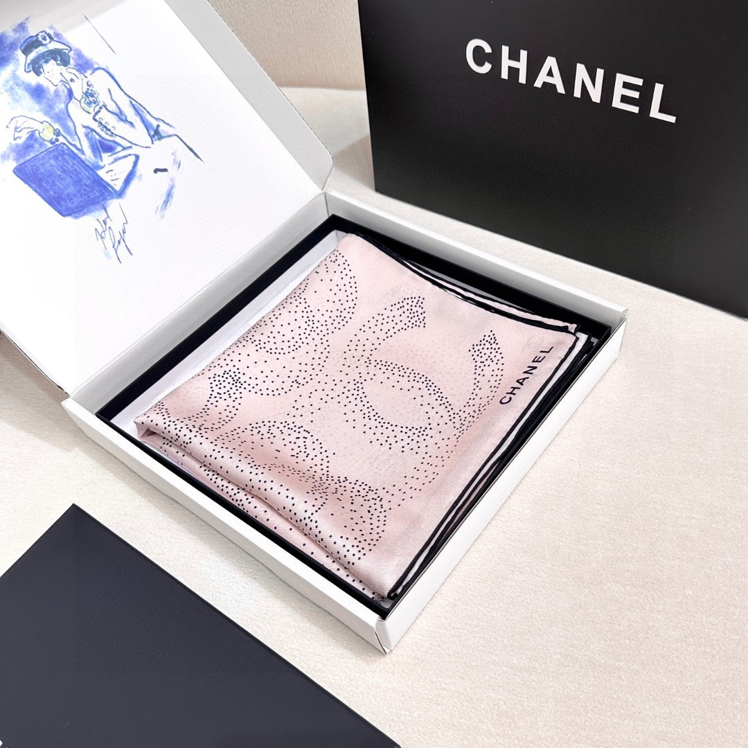 [TOP] CHANEL Silk Handkerchief  90*90cm - 2 Colors