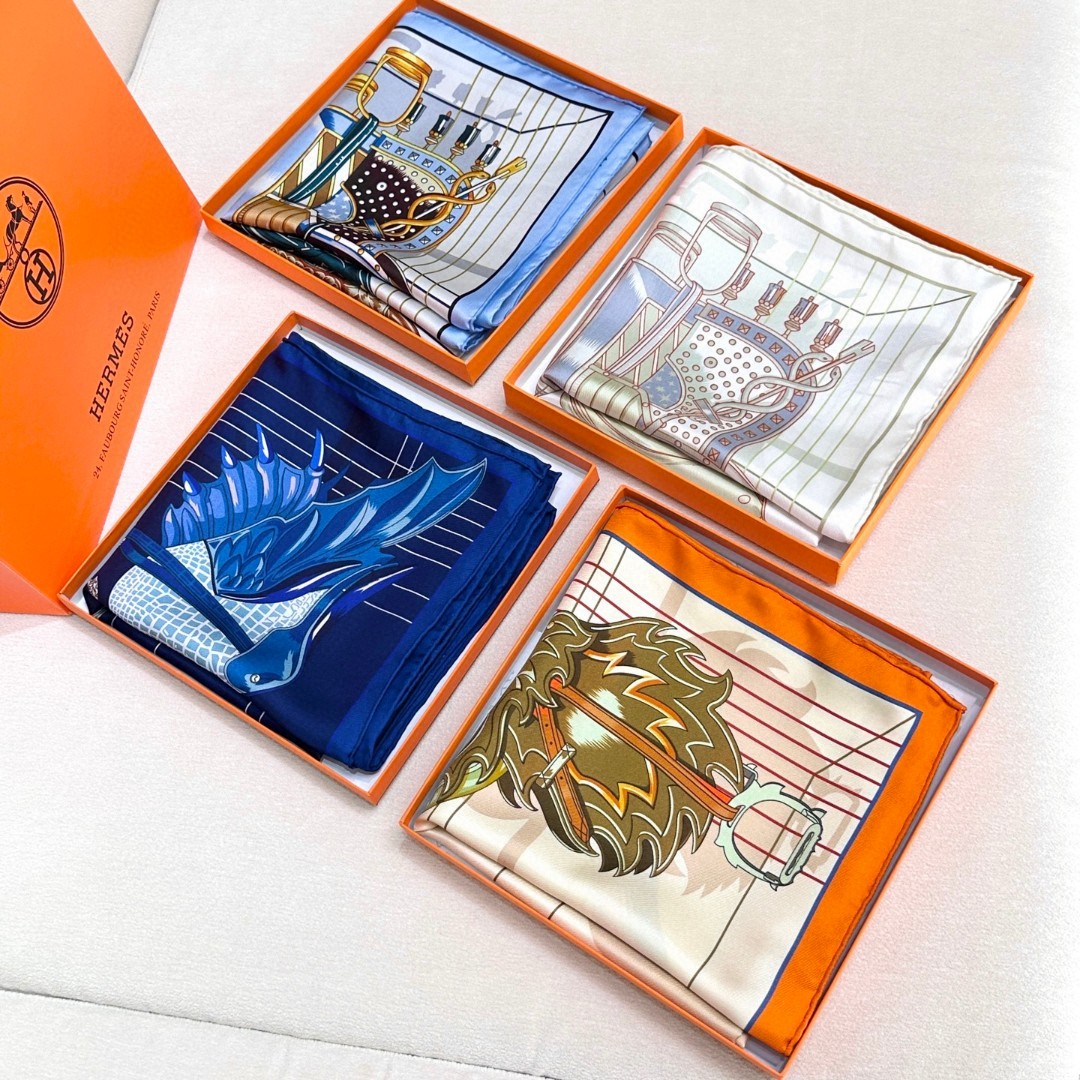 [TOP] HERMES Silk Handkerchief 88.5*88.5cm - 4 Colors
