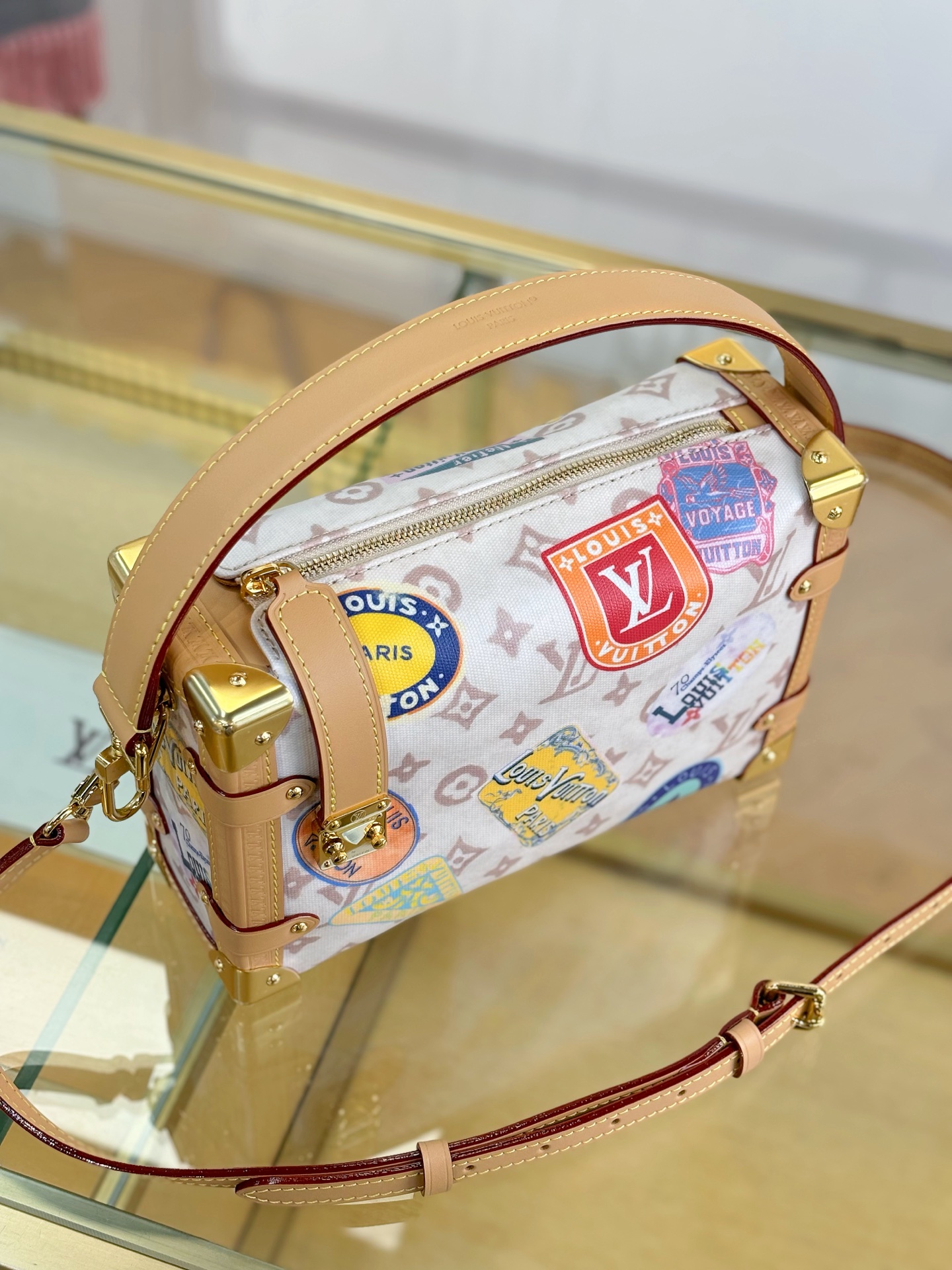 [TOP] Louis Vuitton LV Side Trunk 23.5x16x8.5cm - White