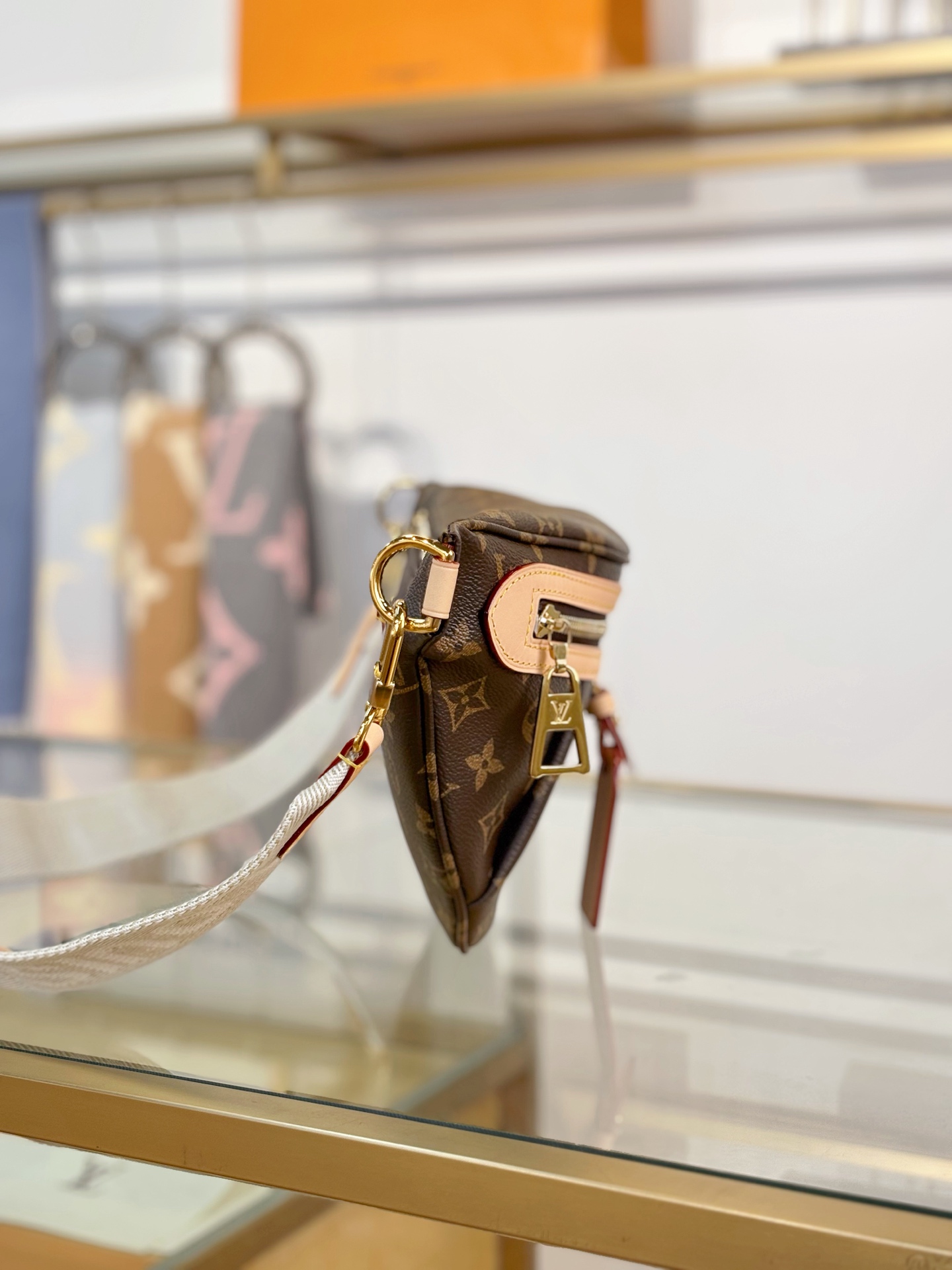 [TOP] Louis Vuitton LV HIGH RISE  Waist Bag 38x16x8cm - Brown