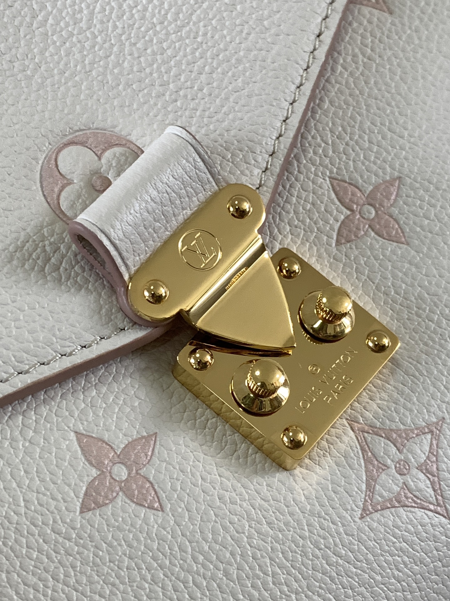 [TOP] Louis Vuitton LV Pochette Métis Bag 25*19*7cm - White&GHW
