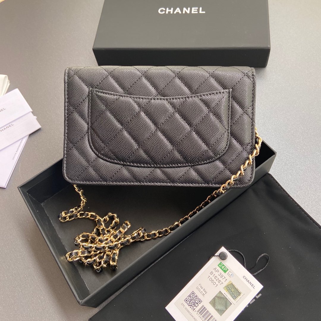 [TOP] CHANEL Chain Bag Calfskin 20×13×3.5cm - Black