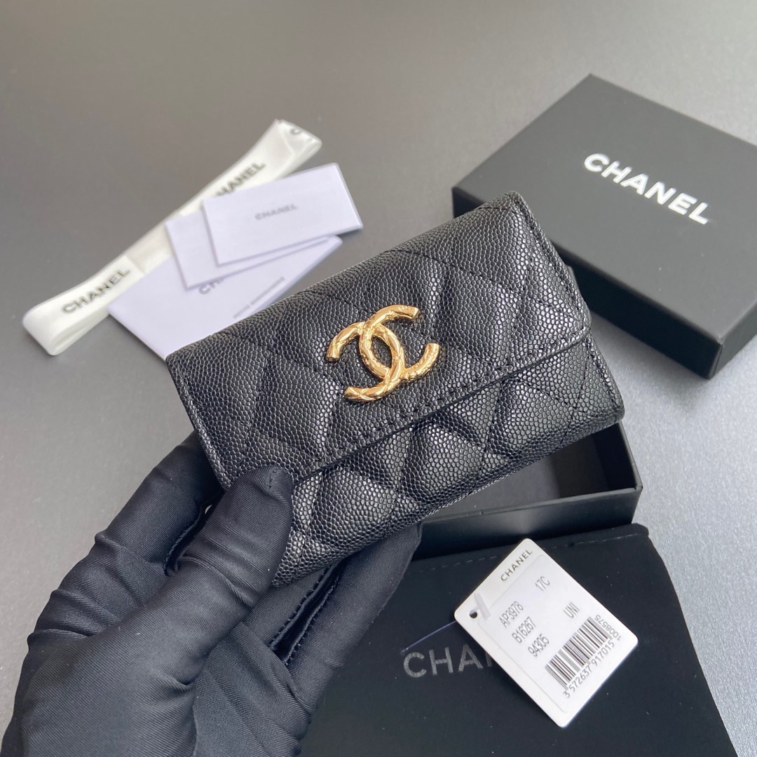 [TOP] CHANEL Card Holder Calfskin 11x7cm - Black & GHW