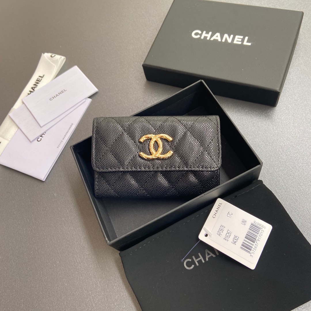 [TOP] CHANEL Card Holder Calfskin 11x7cm - Black & GHW
