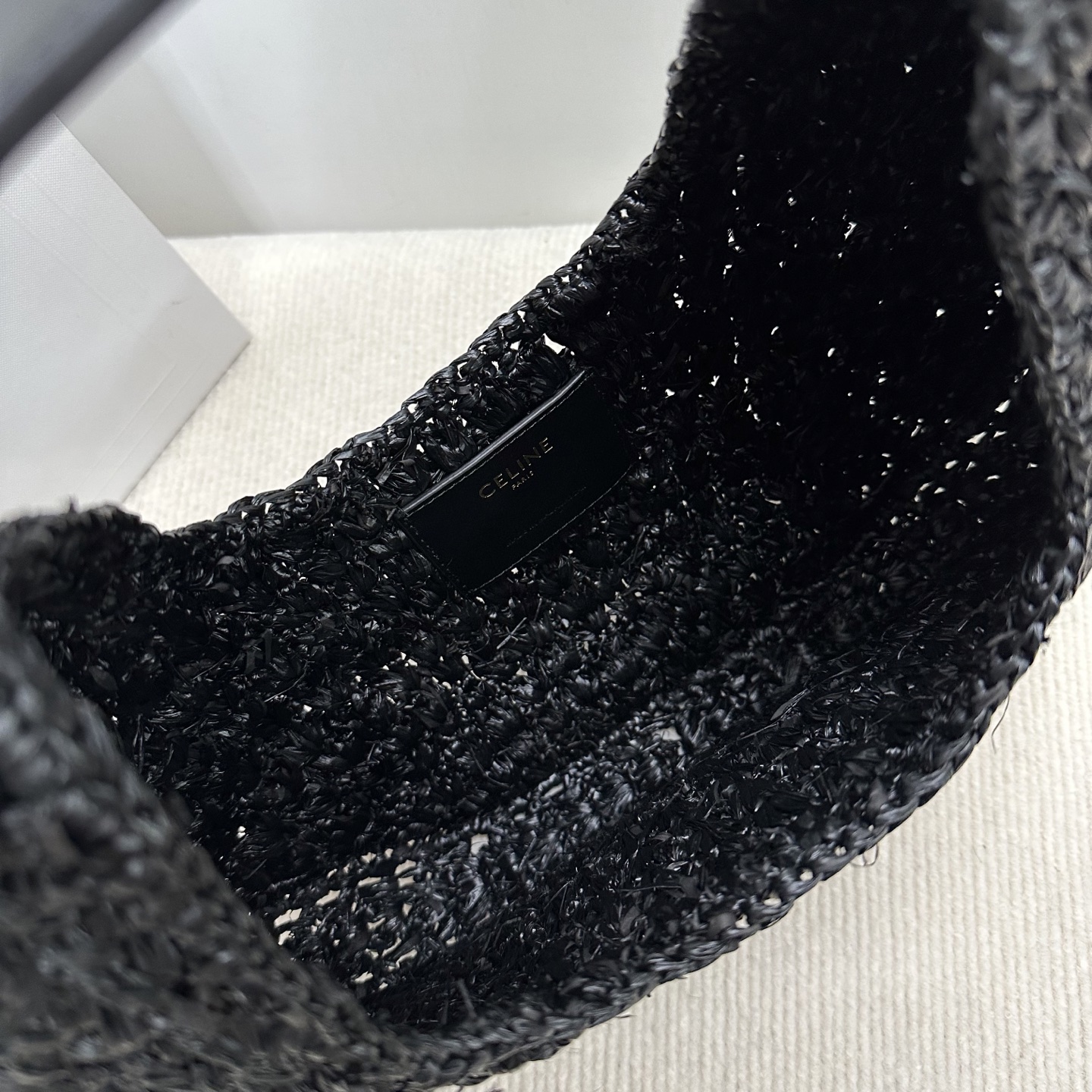 [TOP] CELINE CLASSIC PANIER Hobo Bag 33 X 16 X 4cm - Black