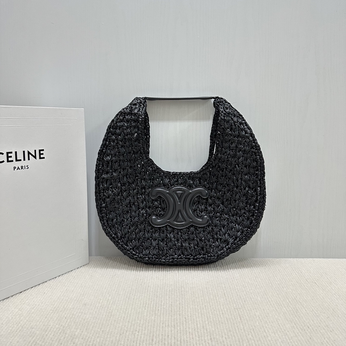 [TOP] CELINE CLASSIC PANIER Hobo Bag 33 X 16 X 4cm - Black