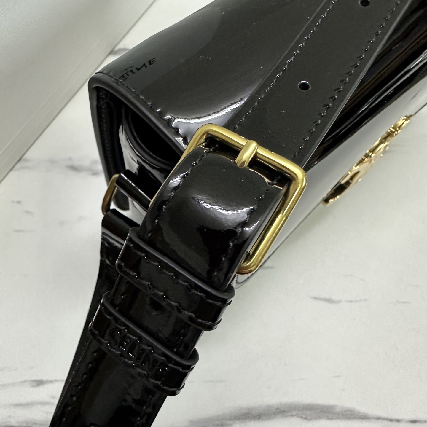 [TOP] CELINE Cowhide Arc De Triomphe Bag Patent Leather Teen/Classique - Black