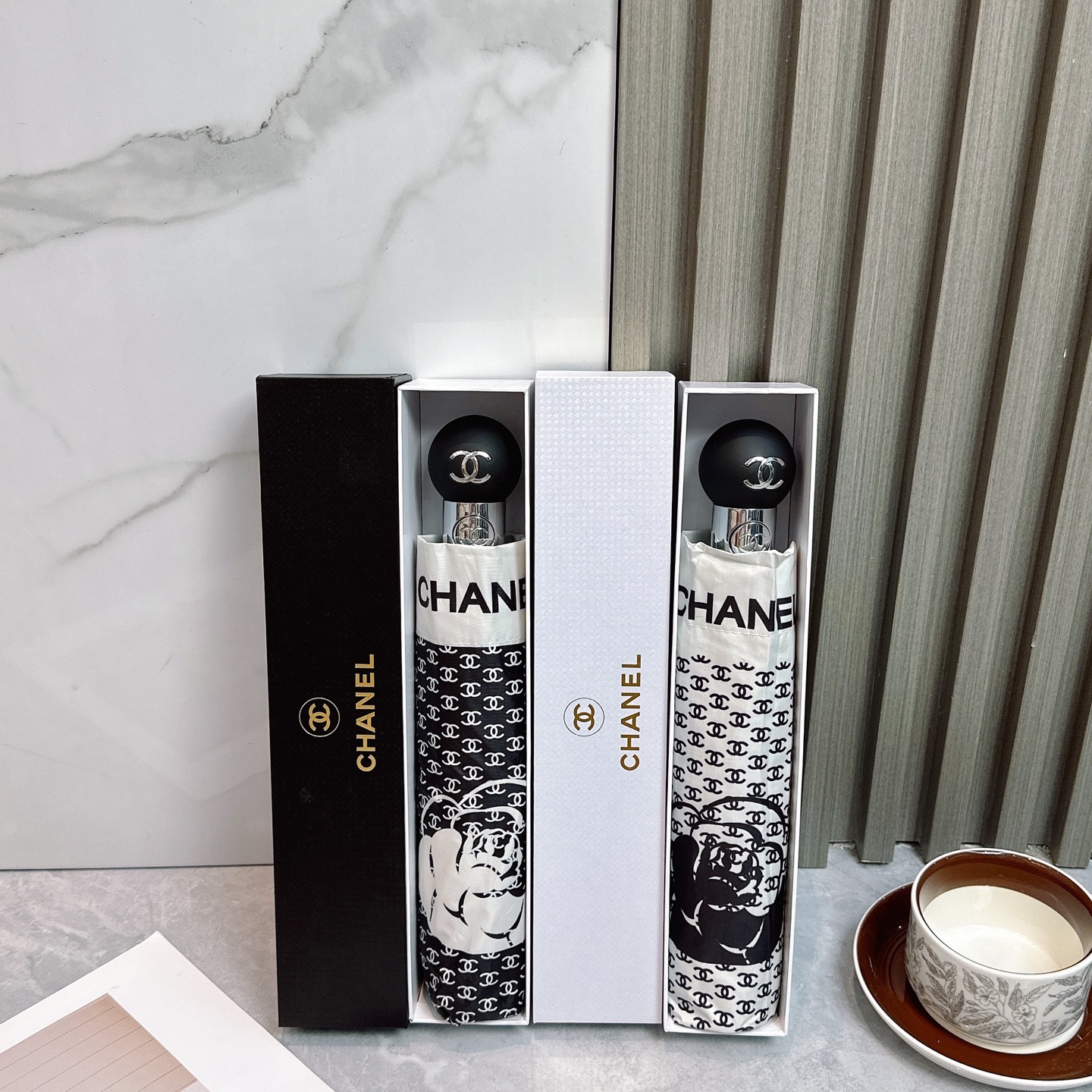 [TOP] CHANEL Umbrella - 2 Colors