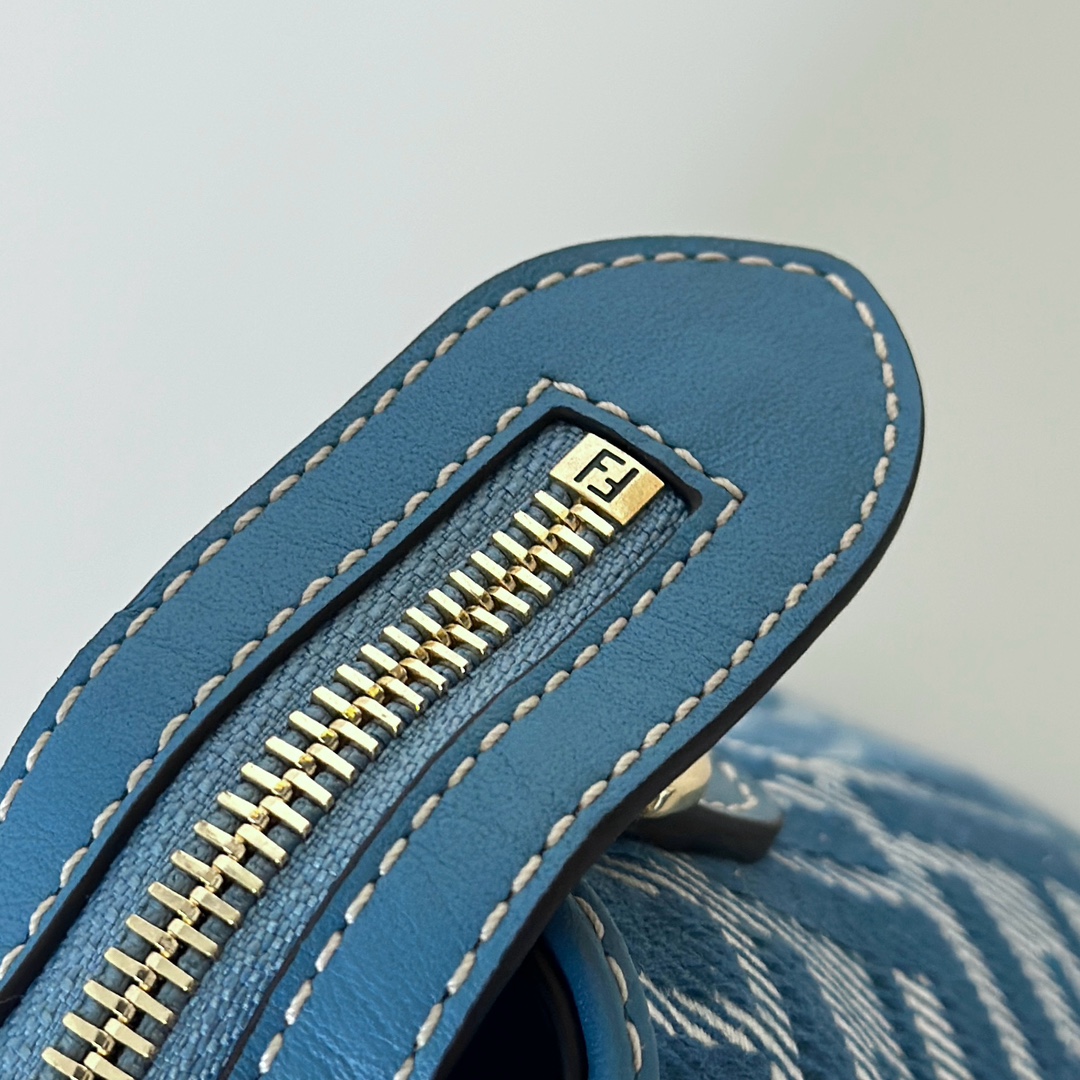 [TOP] FENDI Boston Handbag Cowboy 29×17×13cm/20×12×9cm - Blue