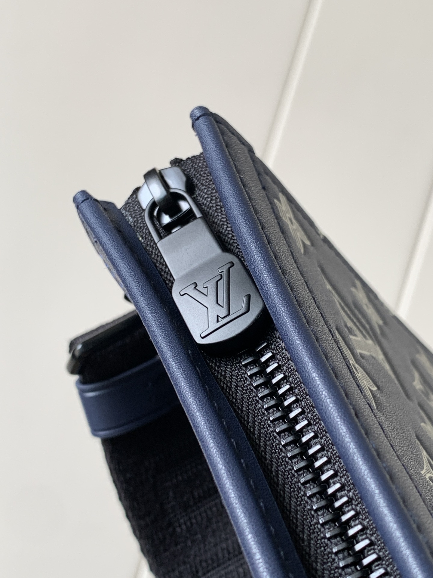 [TOP] Louis Vuitton LV Gaston Portable Wallet 22*14.5*4.5cm - 2 Colour