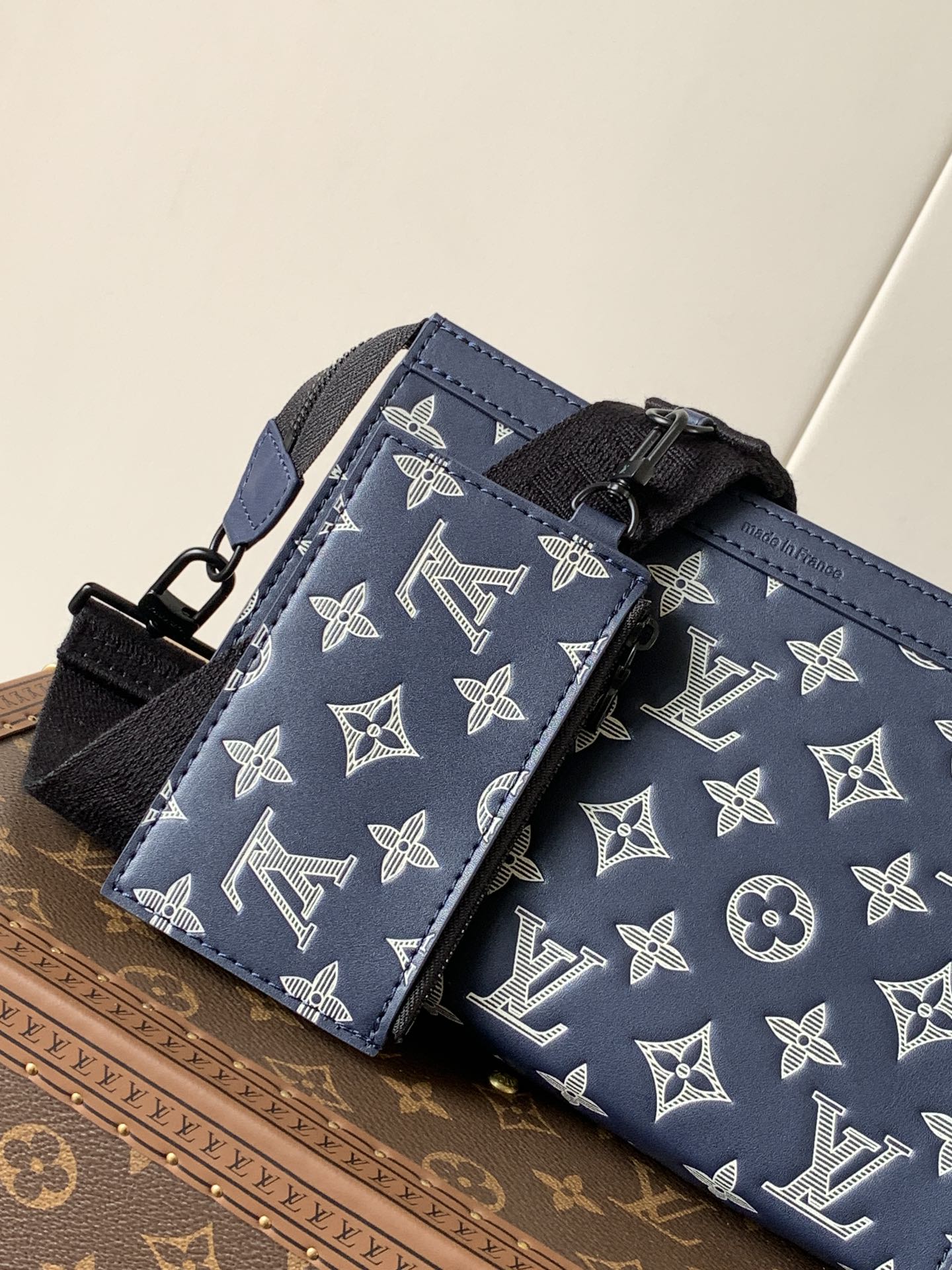 [TOP] Louis Vuitton LV Gaston Portable Wallet 22*14.5*4.5cm - 2 Colour