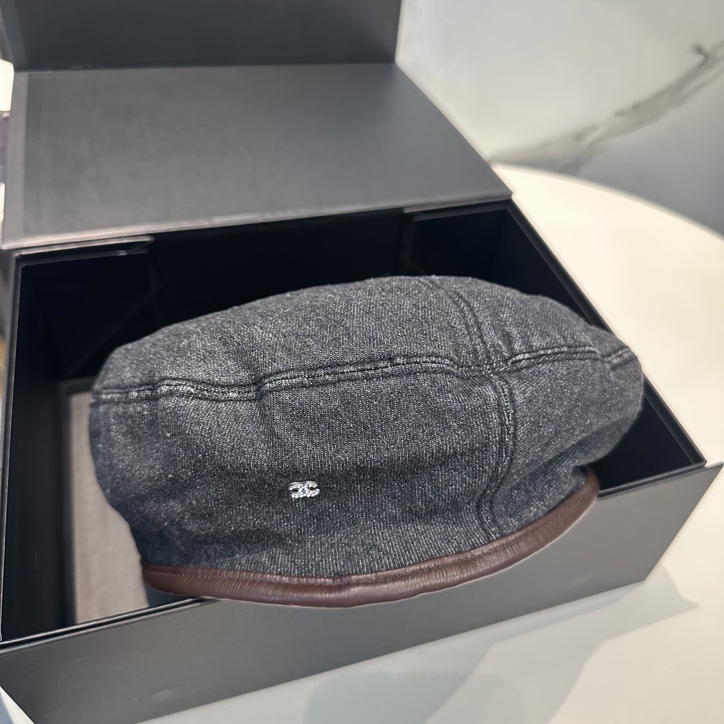 [TOP] CHANEL Beret Hat - Denim