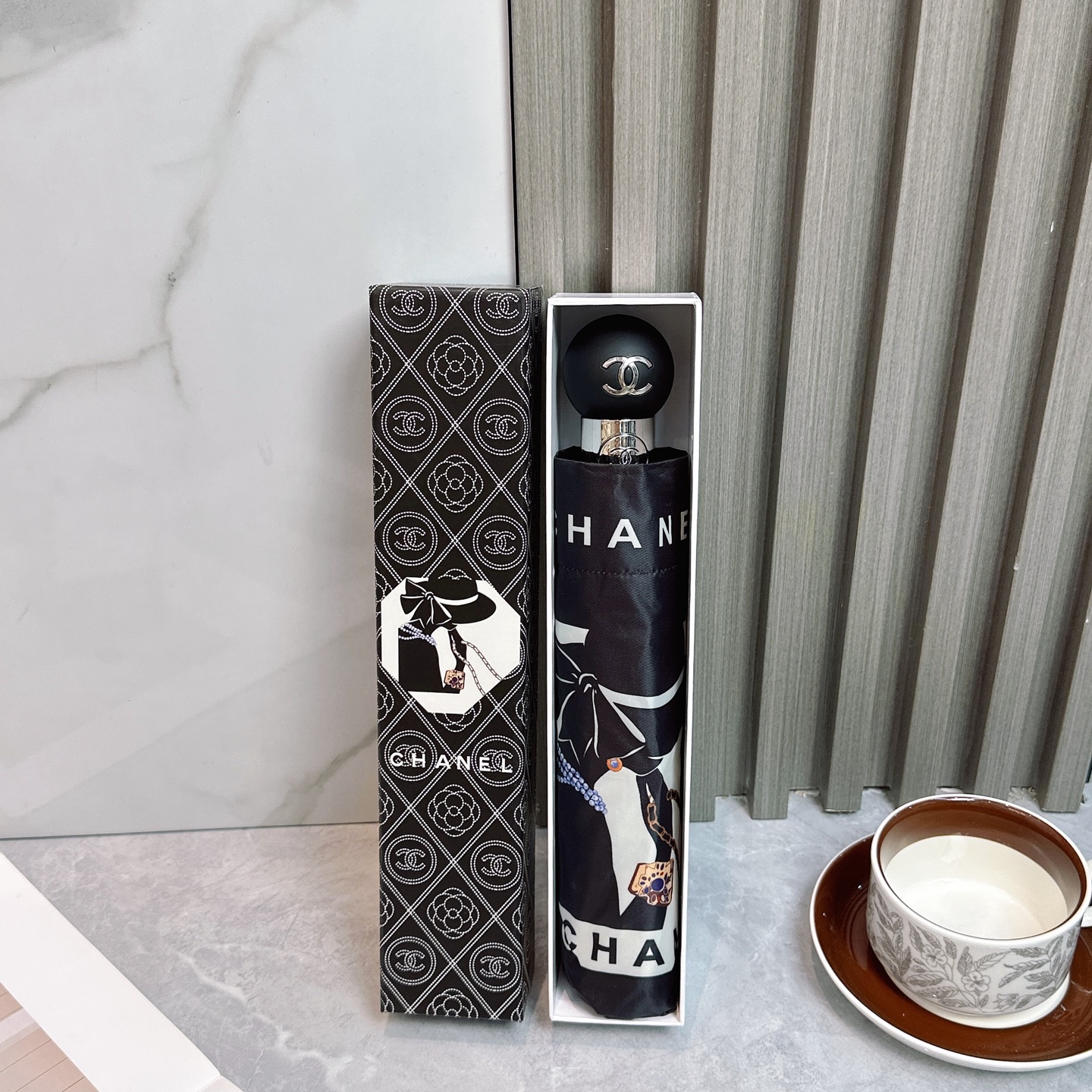 [TOP] CHANEL Umbrella - 2 Colors