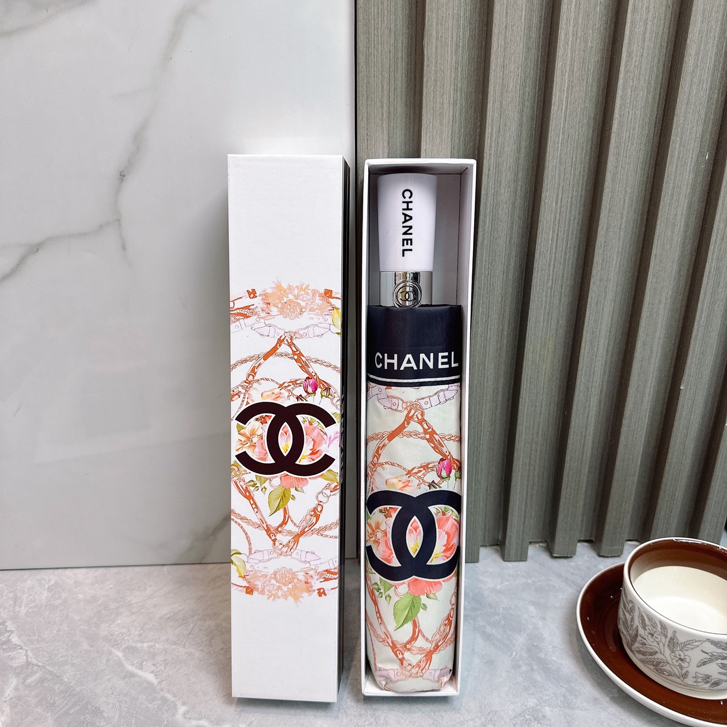 [TOP] CHANEL Umbrella - 2 Colors