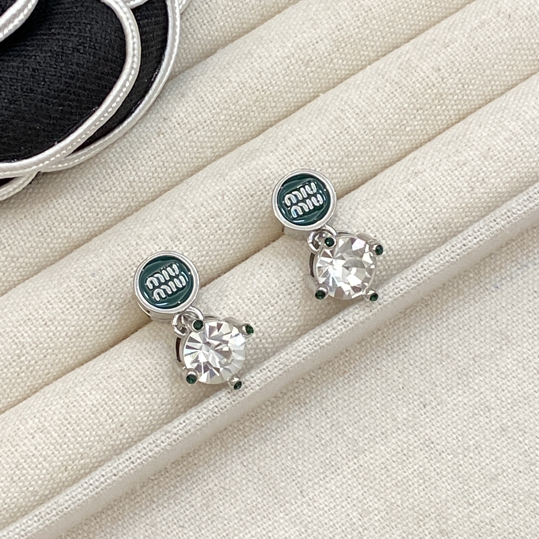 [TOP] Miu Miu Letter Earrings - 3 Colors